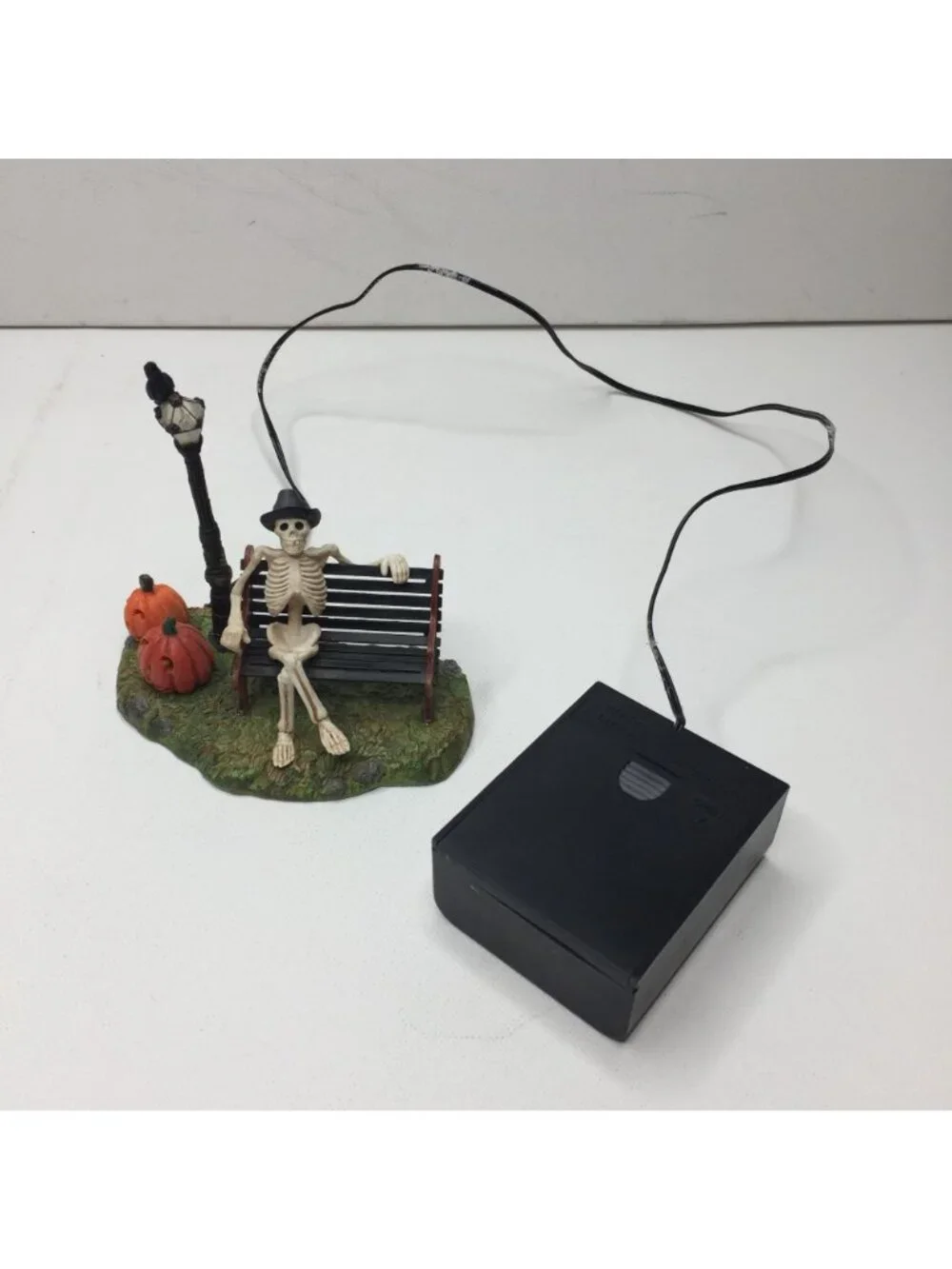Halloween Village Accessories Resting My Bones Skeleton 56.53146 Department 56